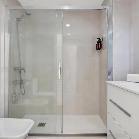 Ocean House 1713 By Ivi Real Estate 托雷莫利诺斯